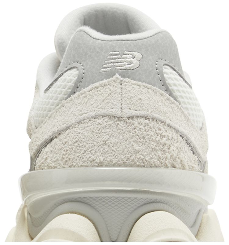 New Balance 9060  Sea Salt - New Balance (2)