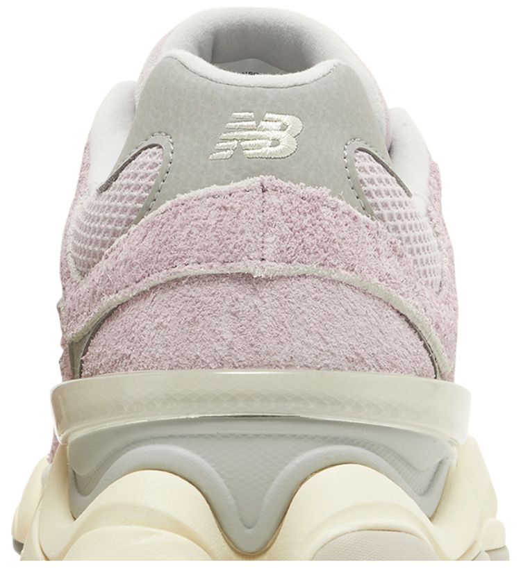 New Balance 9060 December Sky - New Balance