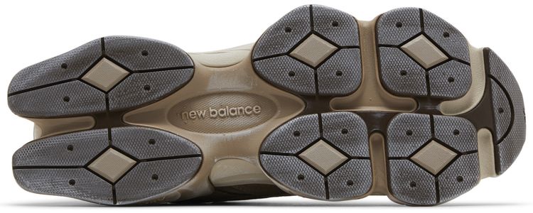 New Balance 9060 Mushroom - New Balance