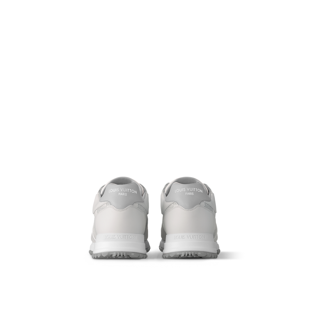 Sneaker Run Away - #9