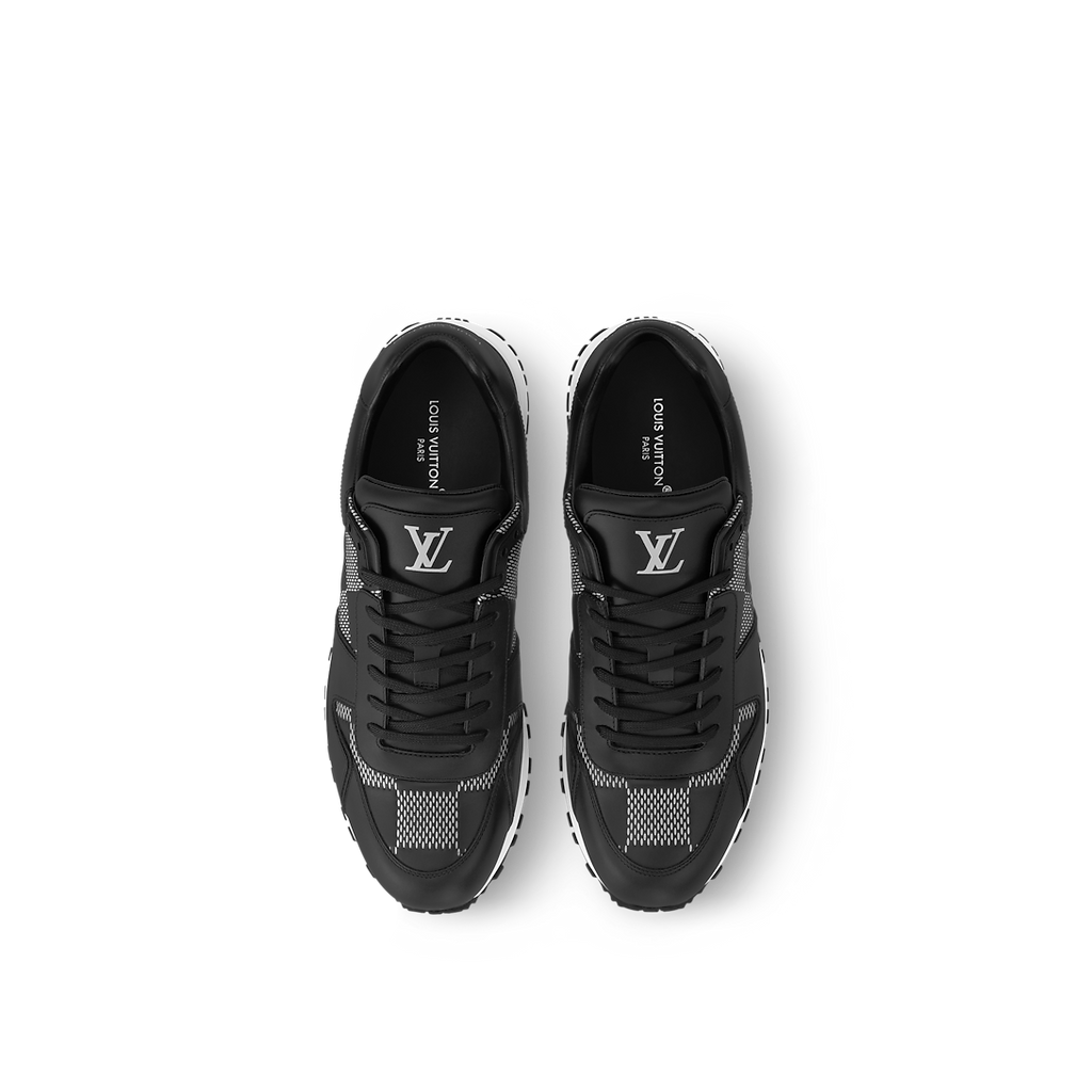 Sneaker Run Away - #8