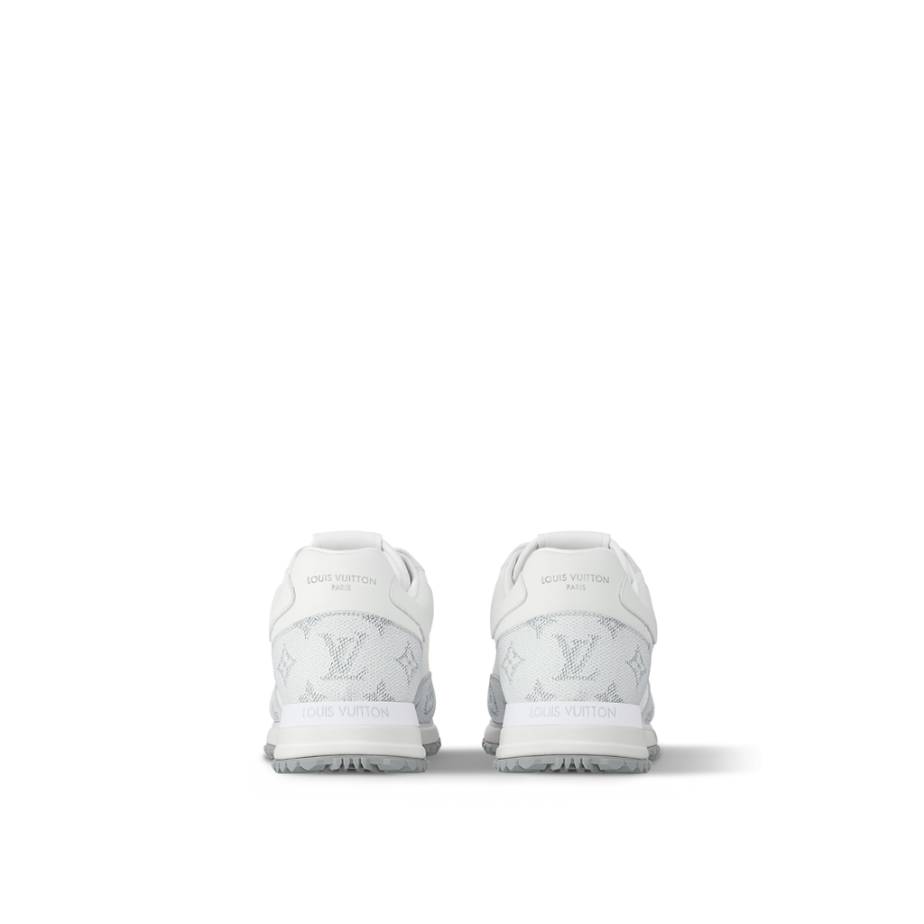 Sneaker Run Away - #12