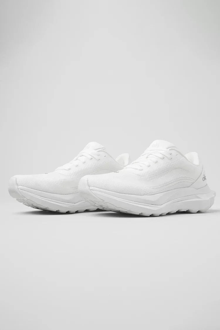 Alo runner white
