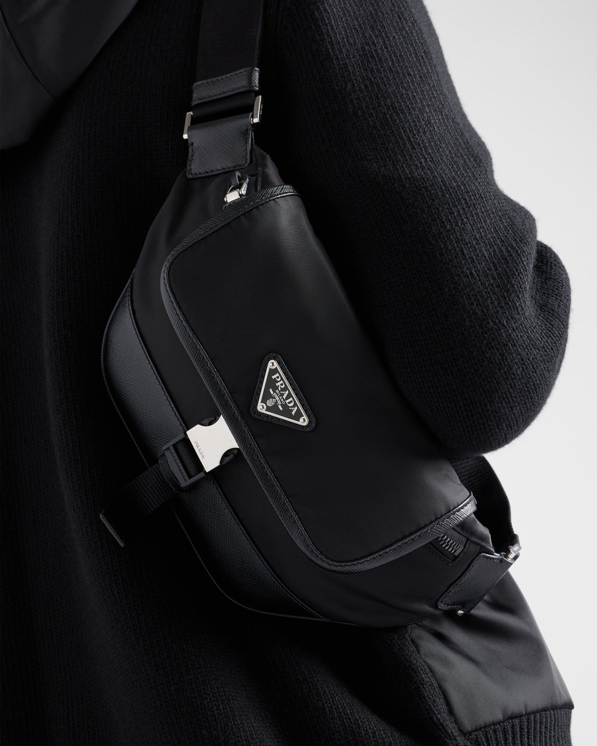 Sac porté épaule en Re-Nylon et cuir Saffiano - #11