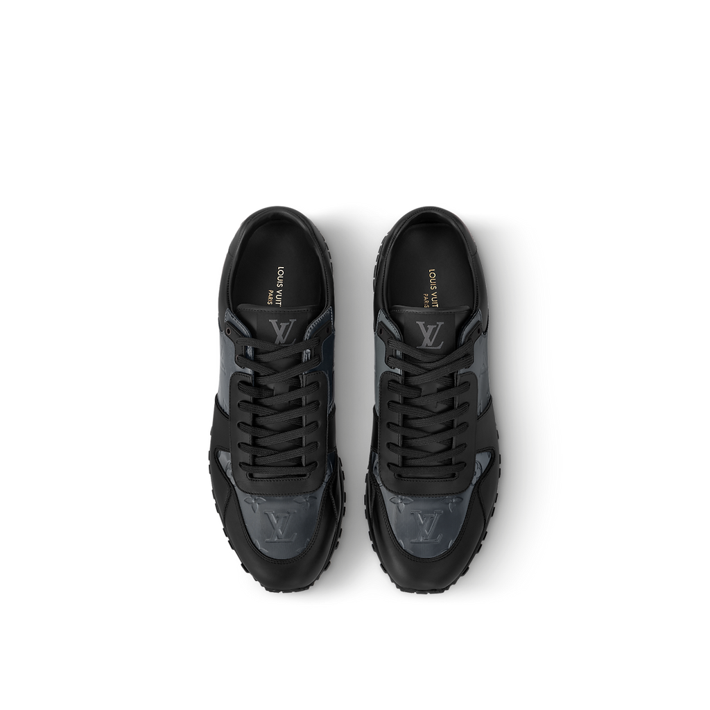 Sneaker Run Away - #6