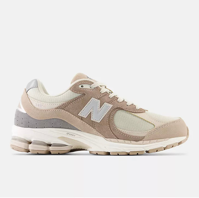 New Balance 2002R Cream - New Balance (2)