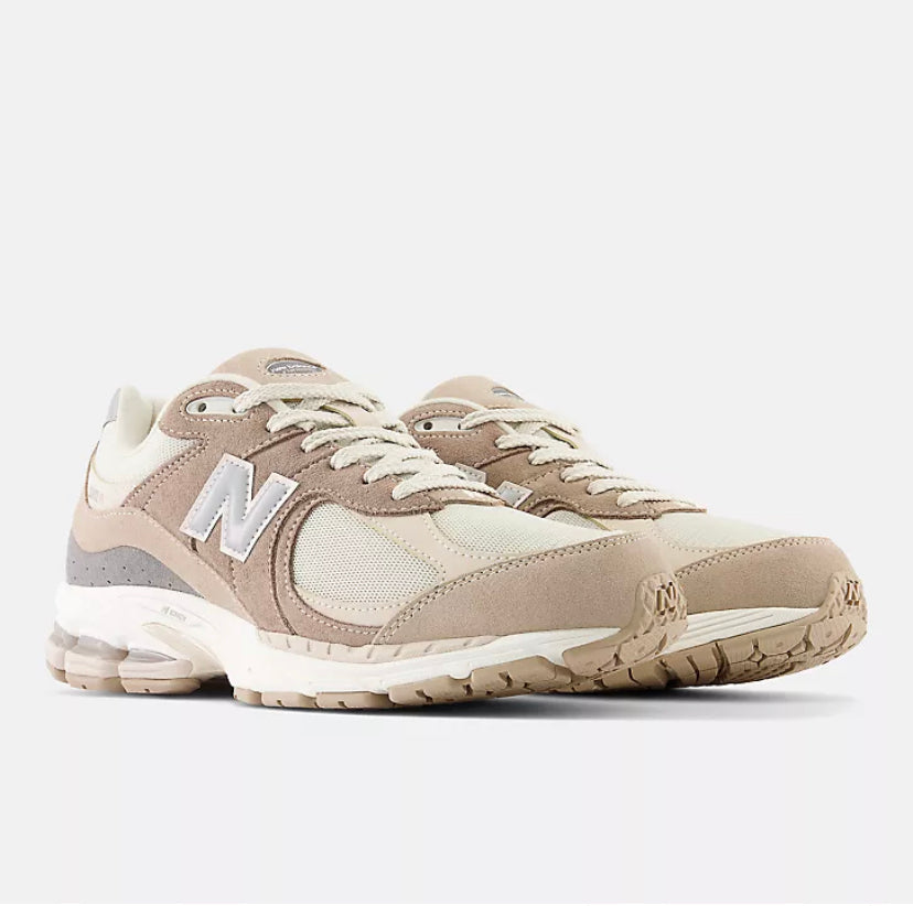 New Balance 2002R Cream - New Balance (2)