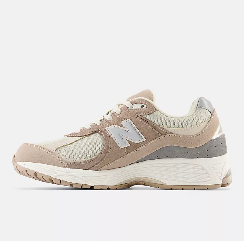 New Balance 2002R Cream - New Balance (2)