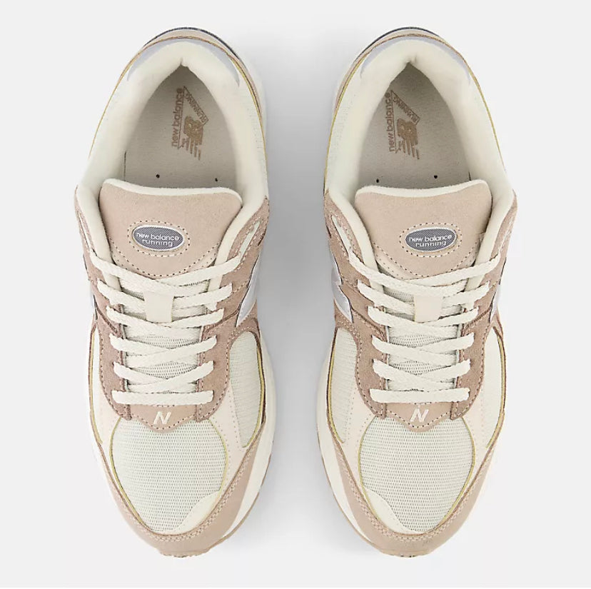 New Balance 2002R Cream - New Balance (2)