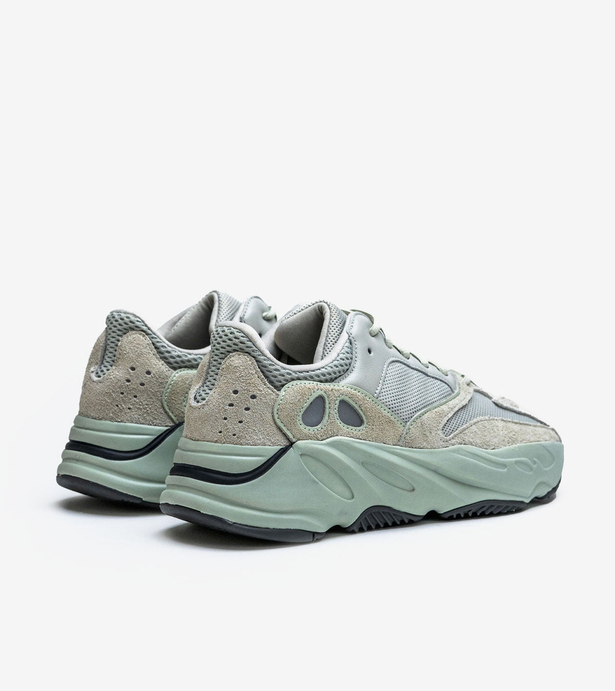 adidas Yeezy Boost 700 Salt (2019/2023)