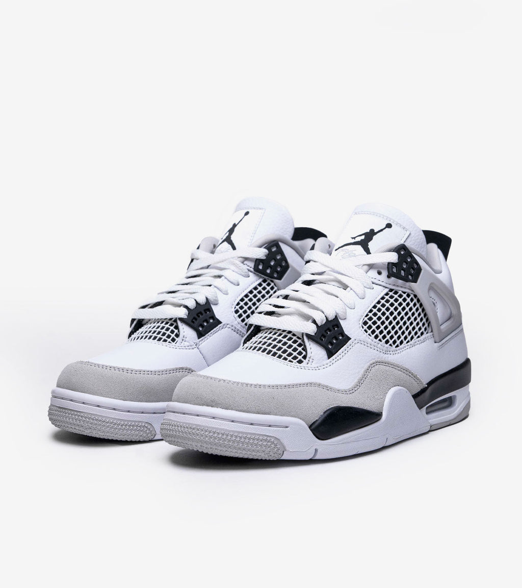 Air Jordan 4 Retro Military Black
