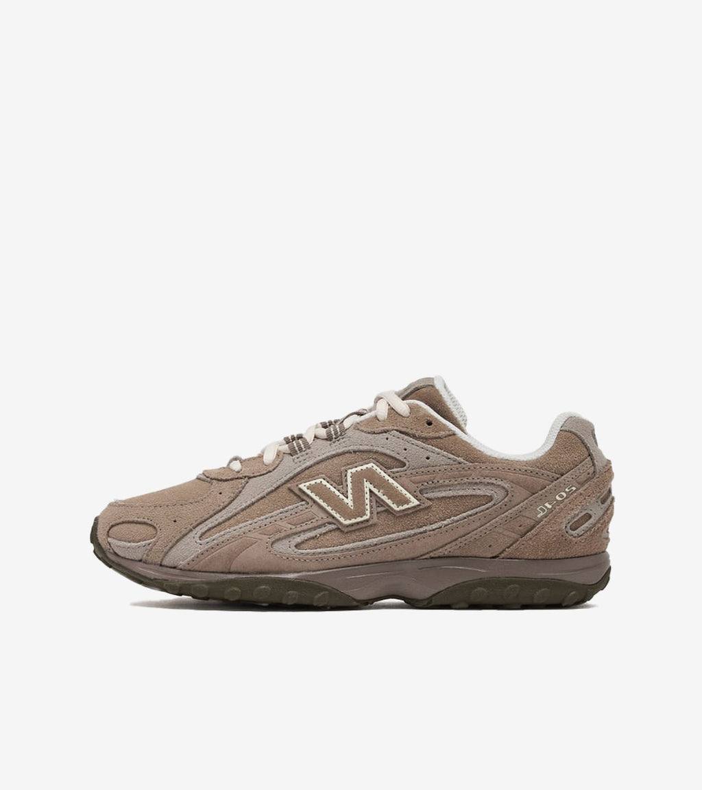 New Balance 204L Mushroom Arid Stone