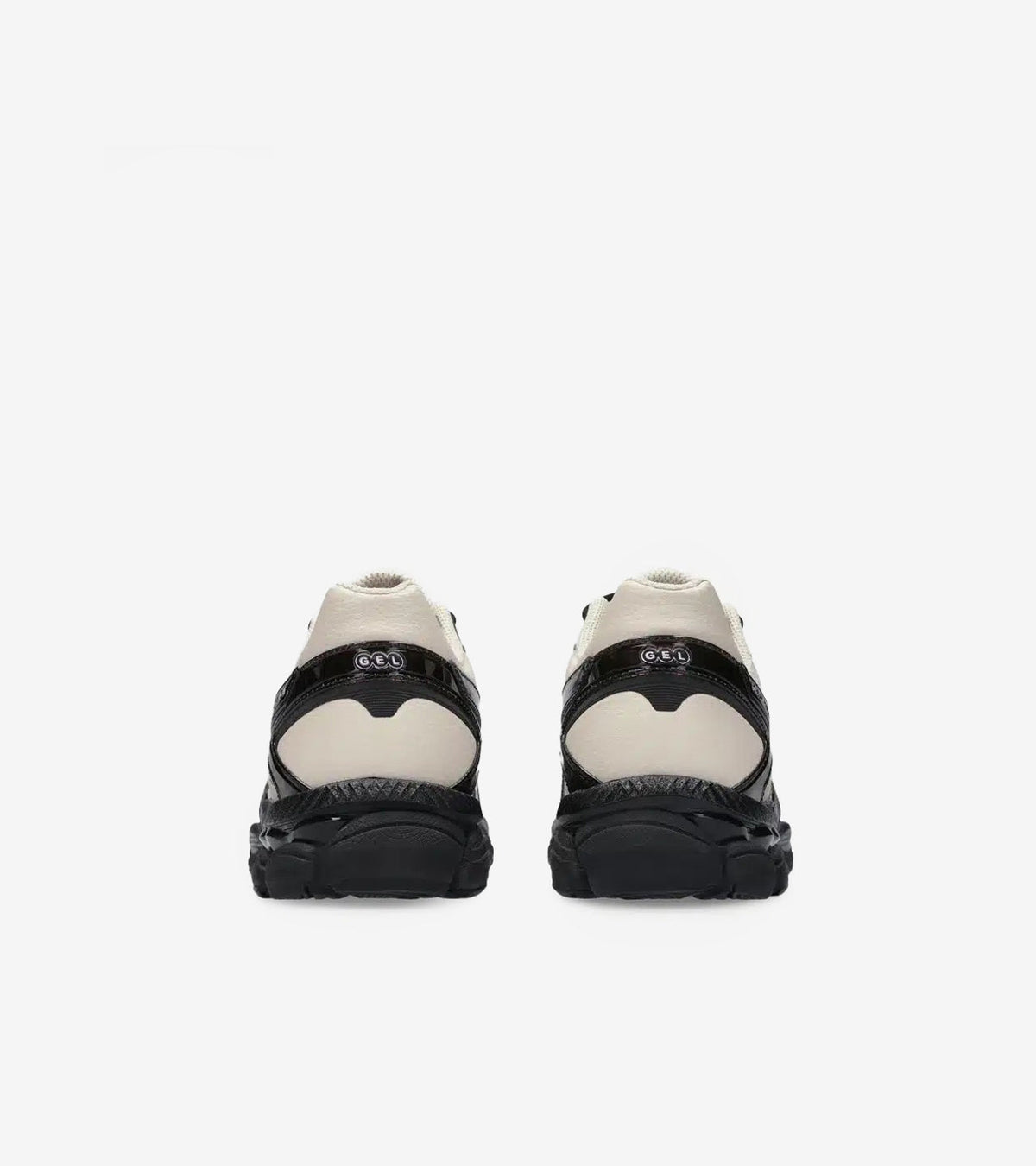 ASICS Gel-Cumulus 16 Finesse Desert Rose